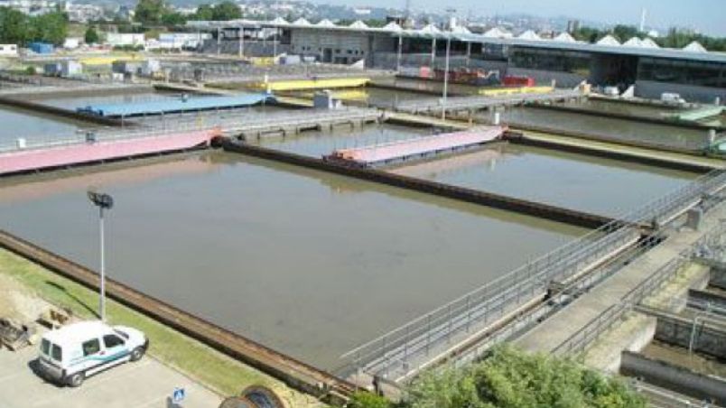Suivi de l’impact des micropolluants sur une station d’eau usée traitée : Validation et preuve de concept en condition réelle d’un outil de biosurveillance en ligne (ToxMate®) en comparaison à deux biotests : le banc d’essais « gammares ex situ » et le biocapteur NODE® et étude de leur abattement par un traitement quaternaire (CarboPlus®Micrograins)